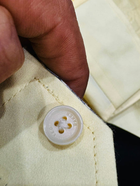 Men Solid Shirt With Printed Undercollar