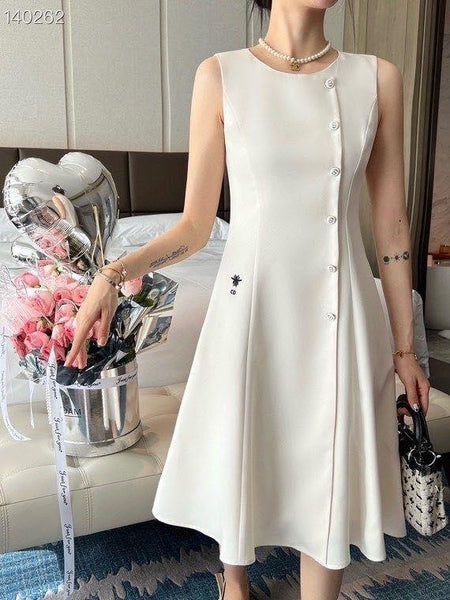 Elegant Sleeveless Black A-Line Dress with Asymmetrical Button Detailing