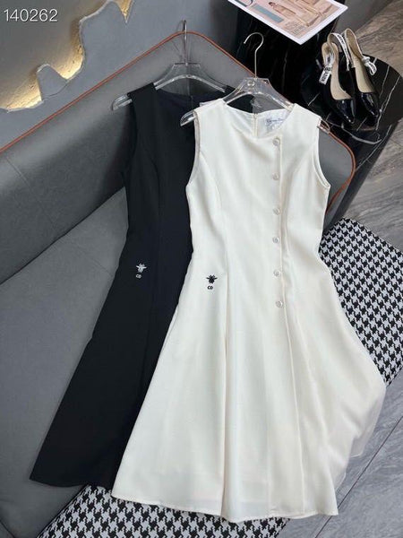 Elegant Sleeveless Black A-Line Dress with Asymmetrical Button Detailing