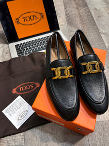 Iconic Black Leather Loafers with Gold Chain Detail