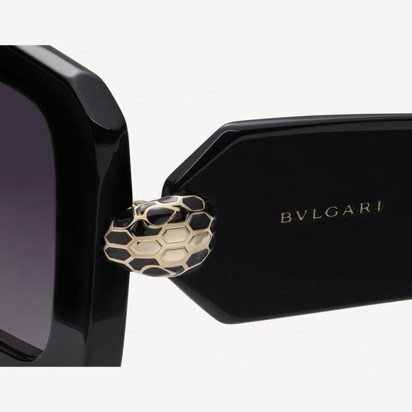 Premium Women’s Oversized Square Brand Sunglasses with Signature Logo Detailing