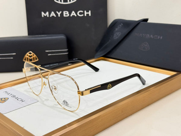 Luxury Gold-Rim Eyeglasses – Premium Designer Frame
