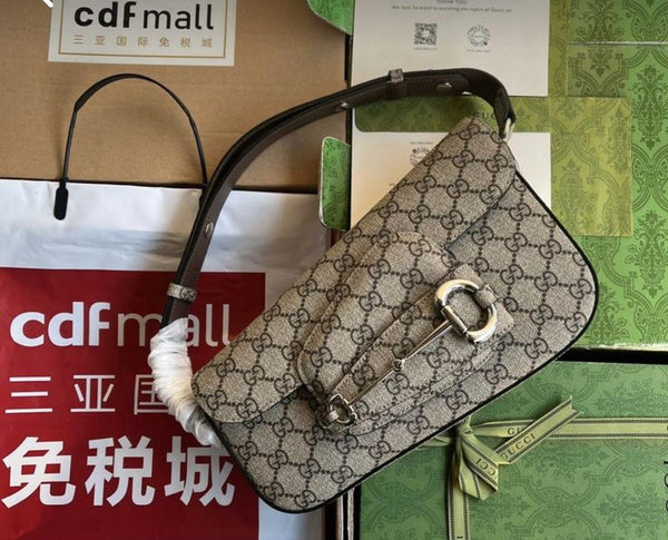 Luxury  Horsebit 1955 Shoulder Taupe Small Sleek and Trendy Shoulder Bag