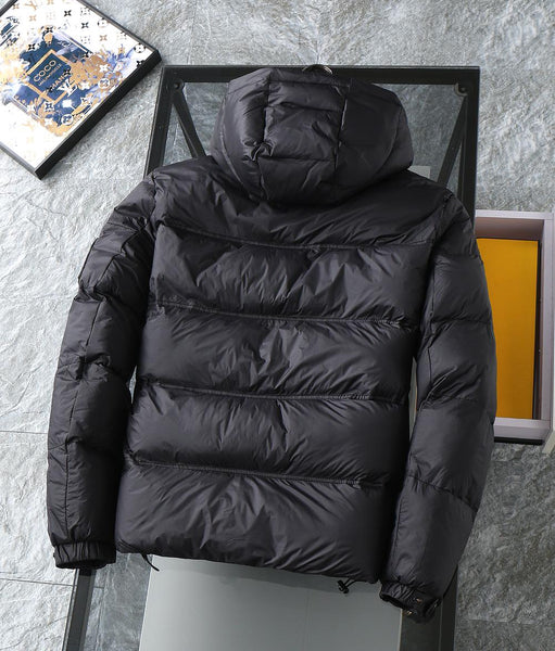 Luxury Black Puffer Jacket with Hood – Winter Streetwear Style