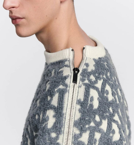 Exclusive Premium Brand Logo Oblique Sweater