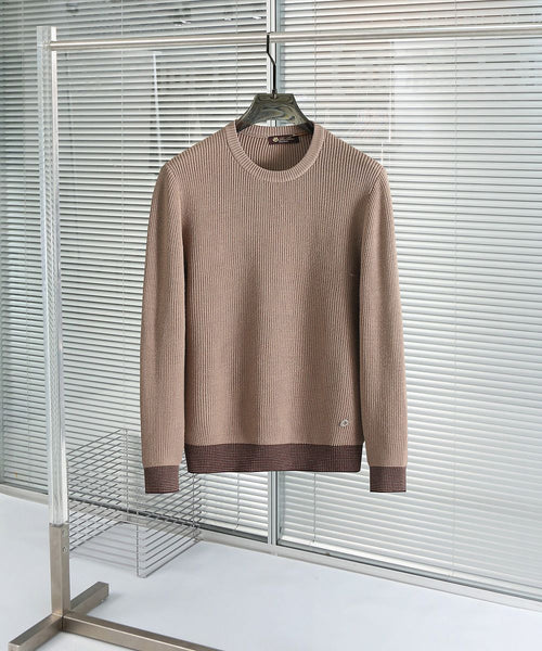 Premium Knit Sweater Timeless Comfort & Modern Design