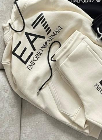 Premium Tracksuit Set Iconic Style in Black & Cream