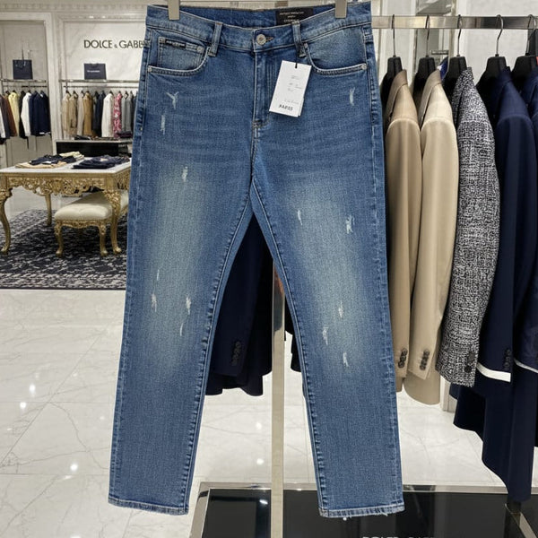 Exclusive Signature Lightly Ripped Denim Modern Casual Fit