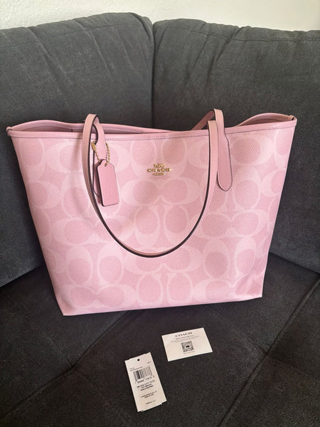 Classic Monogram Tote Bag Elegant Everyday Shoulder Bag