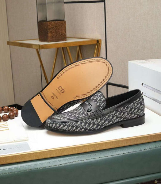Men’s Luxury Black Textured Shoes with Elegant Strap Design