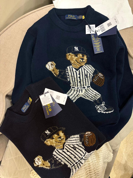 Men’s Premium Teddy Bear Graphic Knit Sweater