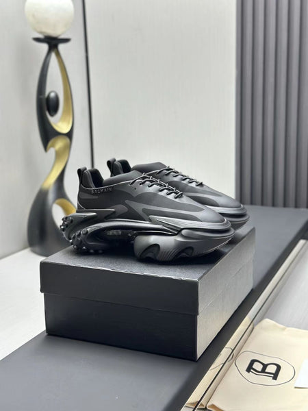 Men’s All-Black Premium Chunky Sole Sports Sneakers