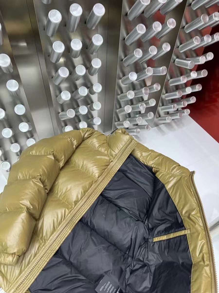 Exclusive  Puffer Jacket for Men  Premium Warmth & High-End Style (Copy)