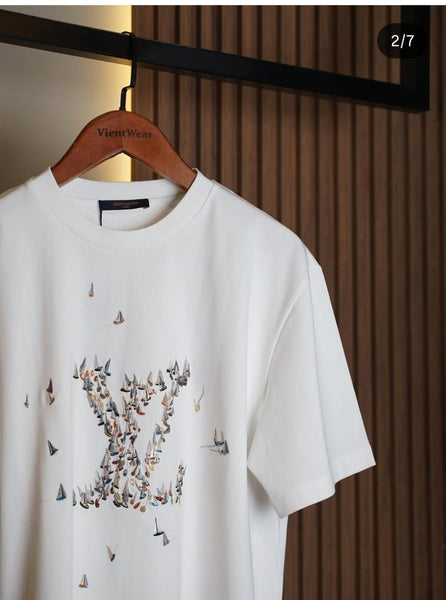 Men’s Premium White Artistic Graphic Printed T-Shirt