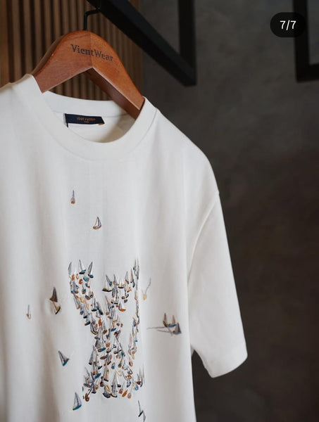 Men’s Premium White Artistic Graphic Printed T-Shirt