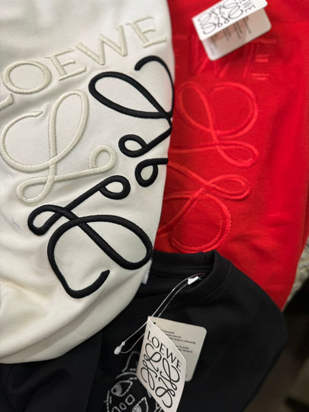 Luxury Embroidered T-shirt Iconic Art Meets Comfort