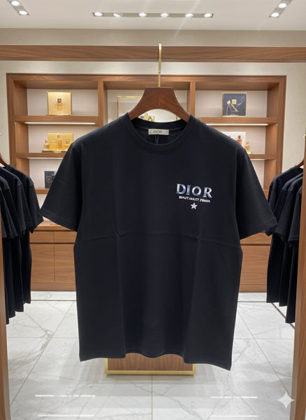 Men’s Classic Black Crew Neck T-Shirt with Chest Logo Print
