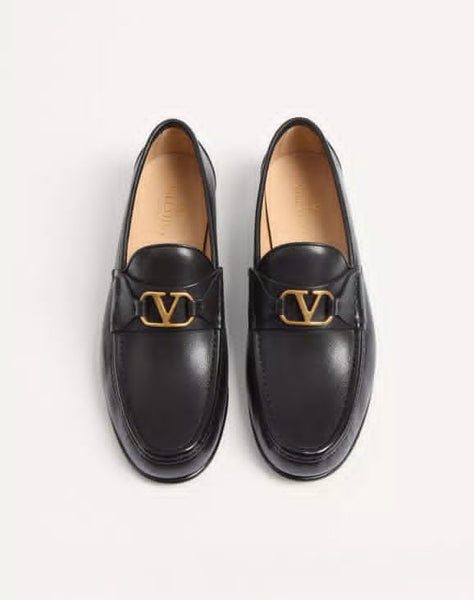 Premium Classic Black Leather Loafers Elegant & Timeless Footwear