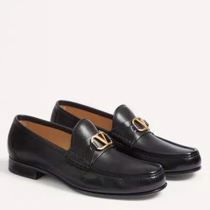 Premium Classic Black Leather Loafers Elegant & Timeless Footwear