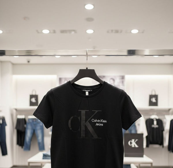 Imported Stylish Black Women’s Logo T-Shirt