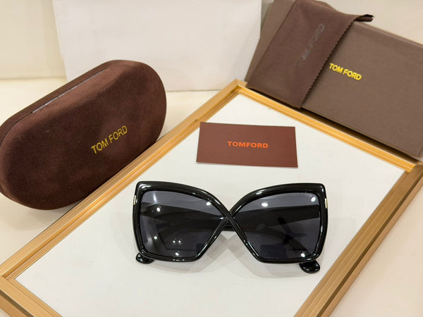 Luxury  Designer Sunglasses with  Gradient Lens