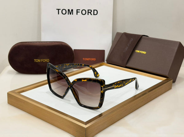 Luxury  Designer Sunglasses with  Gradient Lens