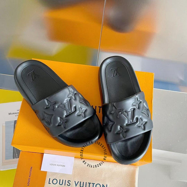 Elegant Premium Braand  Black Monogram Comfort Slide Slippers