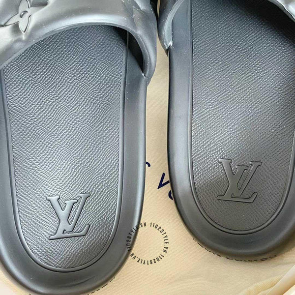 Elegant Premium Braand  Black Monogram Comfort Slide Slippers