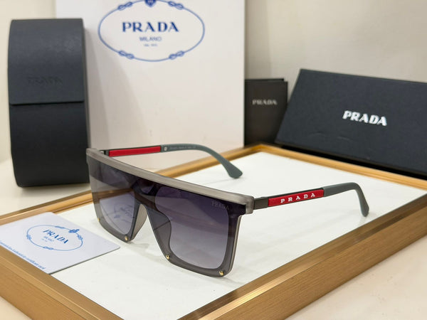 Luxury Black Frame Sunglasses with Signature Side Logo
