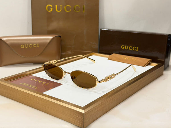 Luxury Gold-Tone Women’s Sunglasses – Elegant, Chic & Timeless