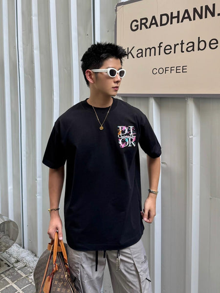 Luxury Black Oversized T-Shirt with Designer Back Print