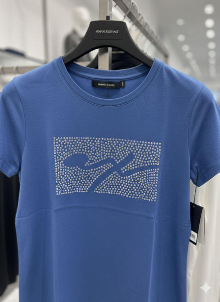 Graphic Logo Tee for Women Casual & Trendy Everyday Style