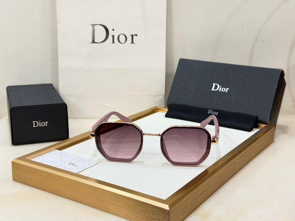 Elegant Women’s Oversized Gradient Square Sunglasses