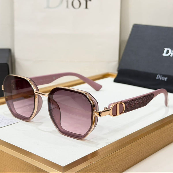 Elegant Women’s Oversized Gradient Square Sunglasses