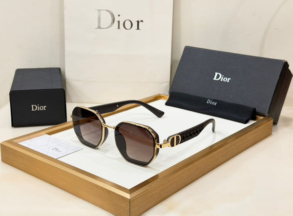 Elegant Women’s Oversized Gradient Square Sunglasses