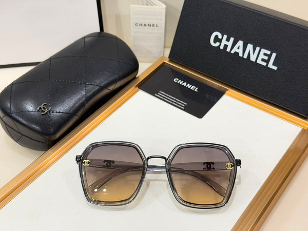 Premium Square Gradient Sunglasses Luxury UV-Protected Eyewear for Women