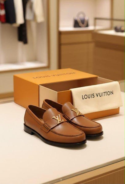 Men’s Premium Brown Leather Loafers – Elegant Slip-On Formal & Casual Shoes