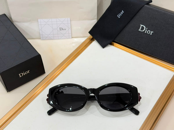 Premium Oval Sunglasses for Women | Luxury UV Protection