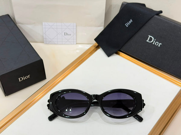 Premium Oval Sunglasses for Women | Luxury UV Protection