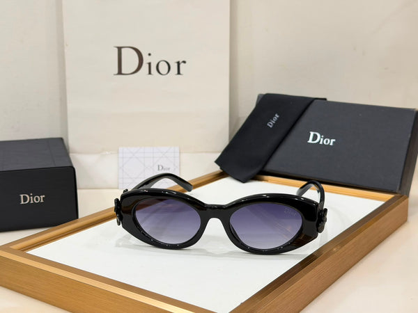 Premium Oval Sunglasses for Women | Luxury UV Protection