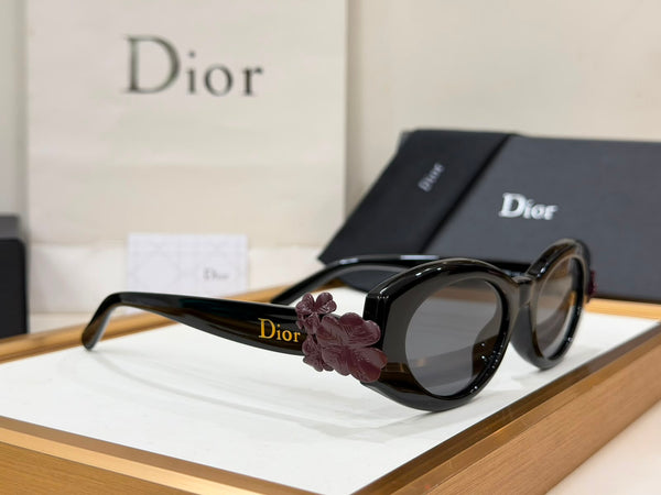 Premium Oval Sunglasses for Women | Luxury UV Protection