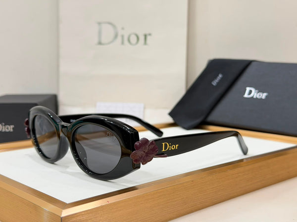 Premium Oval Sunglasses for Women | Luxury UV Protection