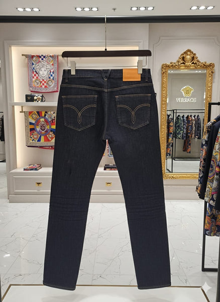 Luxury  Denim with Signature Contrast Stitch Back Pockets