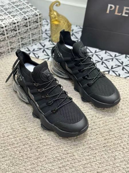 High-Performance Sport Sneakers - All-Black Edition