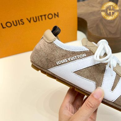 Luxury L V Sneakerina
