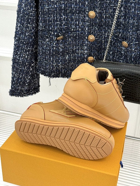 Luxury Brand  BUTTERSOFT Sneaker