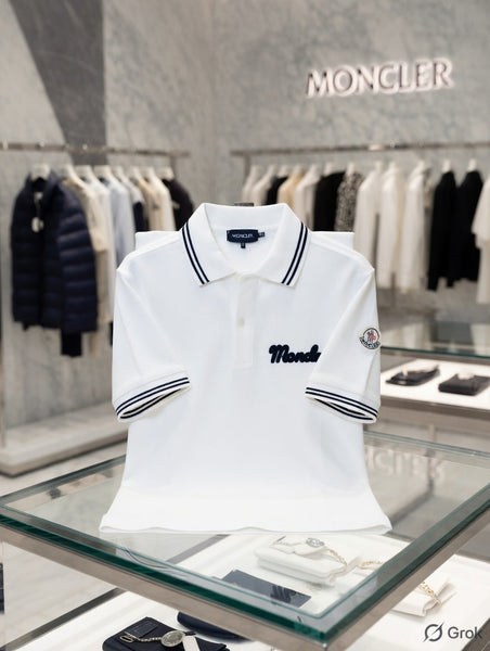 Men’s  Premium Polo T-Shirt with Contrast Collar & Sleeve Detail