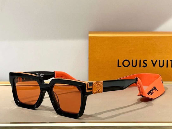 Latest Retro Square Sunglasses With Logo Initial