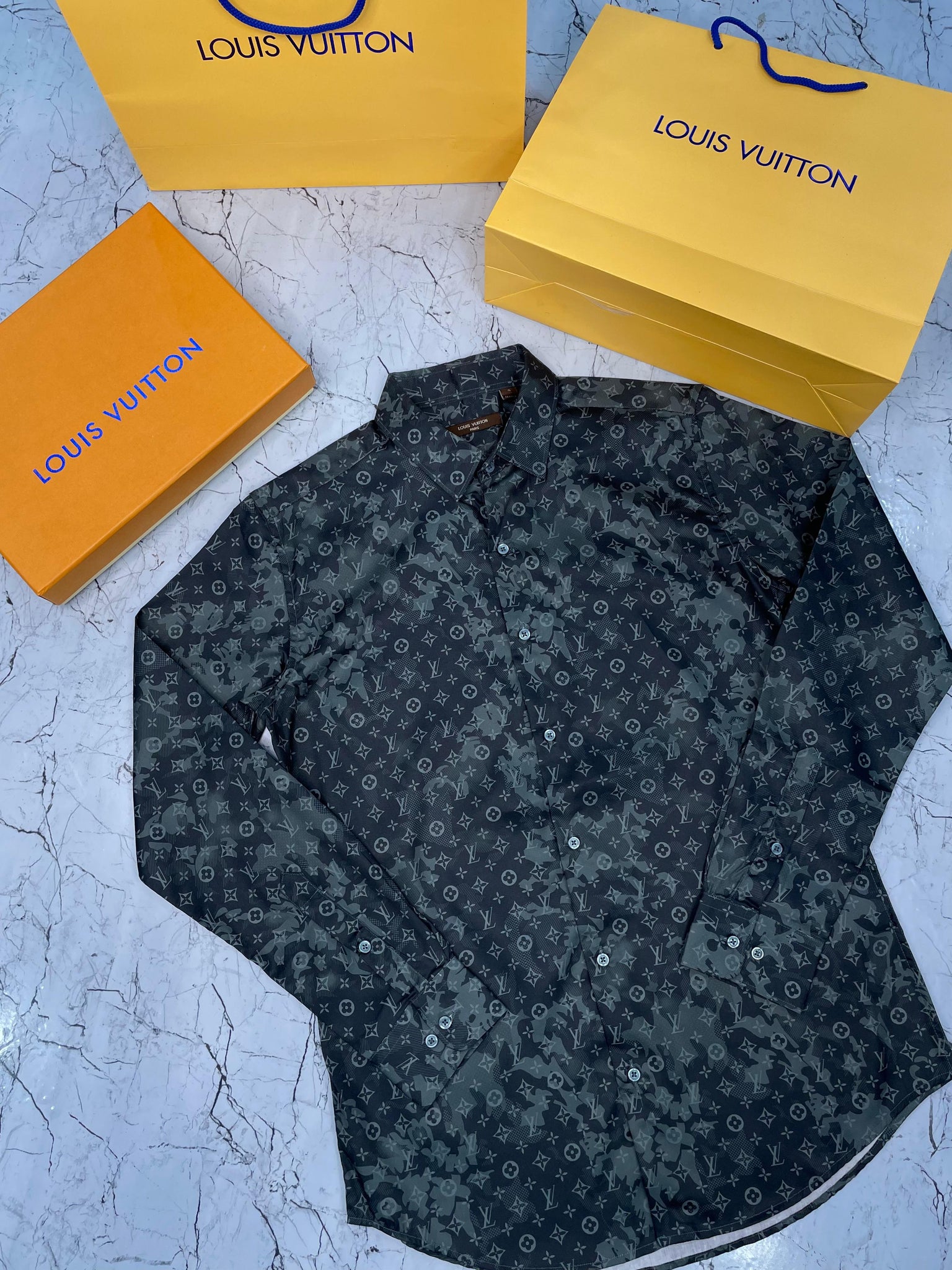 Fashionable All-Over Logo Pattern Shirt For Men